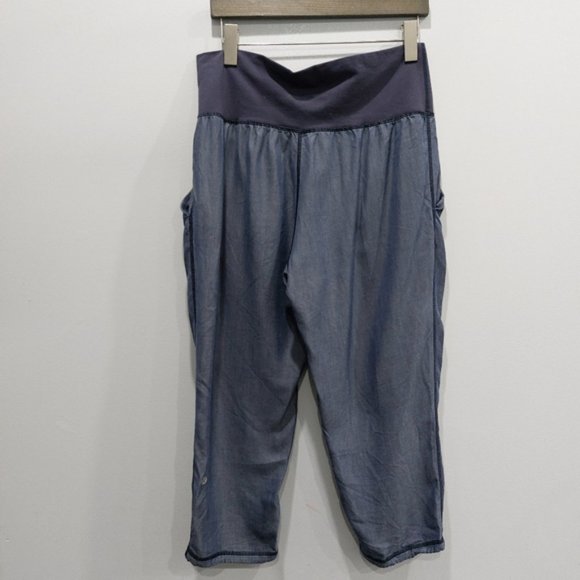 Lululemon Om Commuter Denim Blue Cropped Swift Ultra Light Pant - Picture 5 of 7